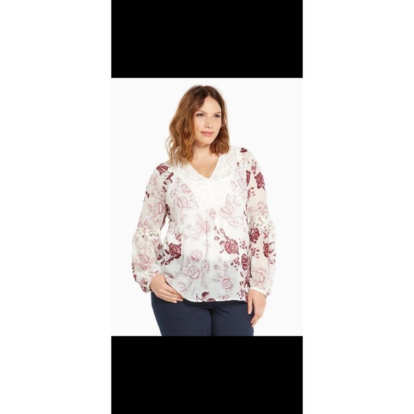 torrid Tops - Torrid Floral Print Chiffon Lace Inset Top size 4/4X